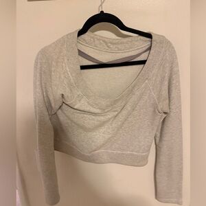 Lululemon Women’s Gray Long Sleeve Top